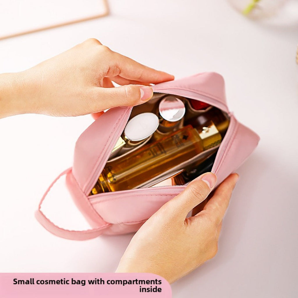 Portable Cosmetic Storage Bag – Large Waterproof Toiletry Bag with Compartments